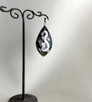 銀彫龍のラブラドライトペンダントトップ